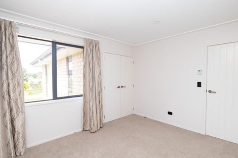 Photo of property in 27 Costello Drive, Ngatea, 3503