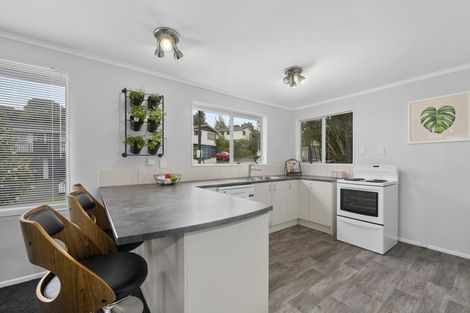 Photo of property in 52 Lord Street, Stokes Valley, Lower Hutt, 5019