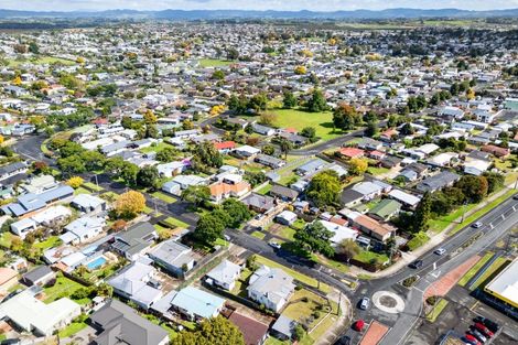 Photo of property in 1 Livingstone Avenue, Nawton, Hamilton, 3200