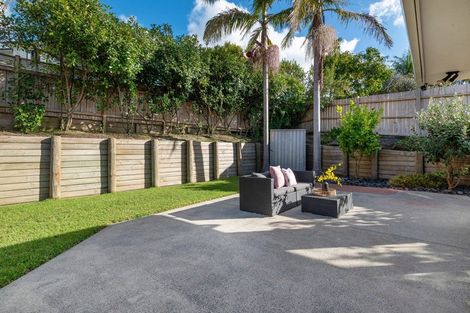 Photo of property in 7 Louvain Place, Greenhithe, Auckland, 0632