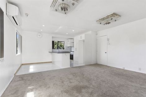 Photo of property in 30a Morningside Drive, Morningside, Auckland, 1025