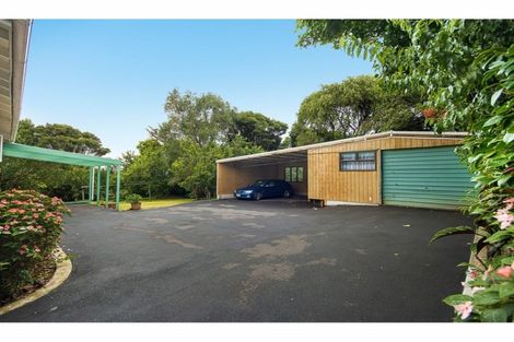 Photo of property in 2142 Awhitu Road, Pollok, Waiuku, 2684