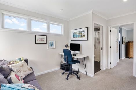 Photo of property in 109 Seatoun Heights Road, Seatoun, Wellington, 6022