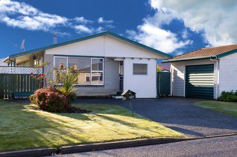 Photo of property in 427 Southland Place, Raureka, Hastings, 4120