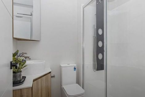 Photo of property in 1/44 May Street, Hamilton East, Hamilton, 3216