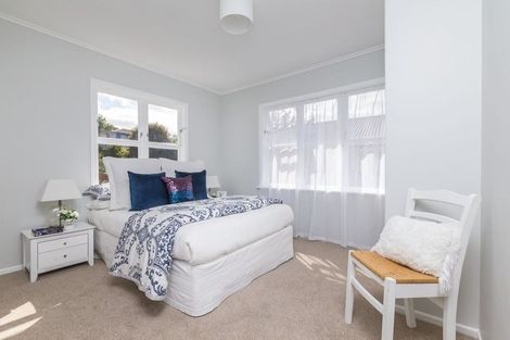 Photo of property in 55 Bruce Road, Glenfield, Auckland, 0629
