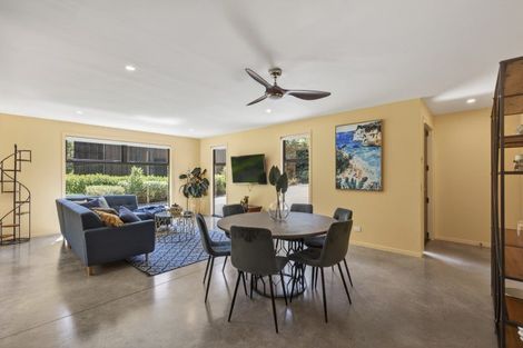 Photo of property in 94 Eliot Street, New Plymouth, 4310