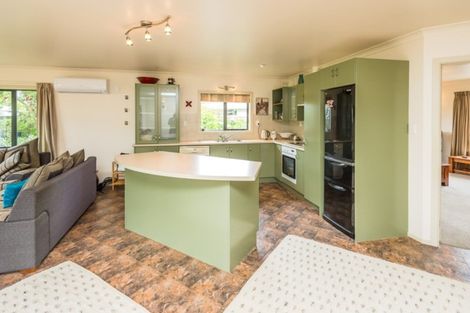 Photo of property in 13 Chester Street, Waverley, 4510