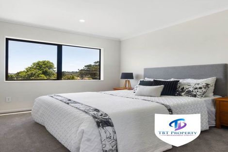 Photo of property in 3/504 Swanson Road, Ranui, Auckland, 0612