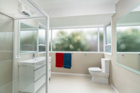 Photo of property in 43 Henry Hill Road, Taupo, 3330