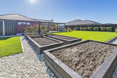 Photo of property in 25 Navy Loop, Rolleston, 7614