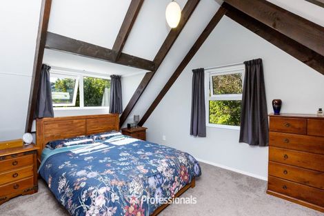 Photo of property in 58 Larchmont Grove, Totara Park, Upper Hutt, 5018