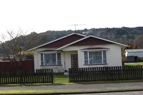 Photo of property in 123-125 Buller Road, Reefton, 7830