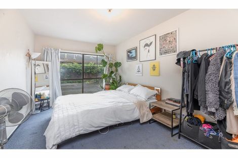 Photo of property in 2/37 Karnak Crescent, Russley, Christchurch, 8042