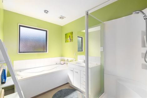 Photo of property in 127 Saint Johns Street, Bromley, Christchurch, 8062