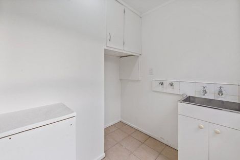 Photo of property in 25 Pah Road, Papatoetoe, Auckland, 2025