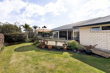 Photo of property in 2 Holmwood Park Drive, Morrinsville, 3300