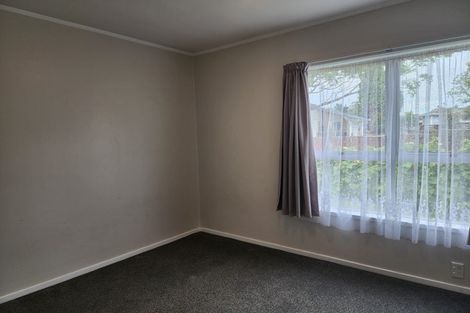 Photo of property in 58 Riverpark Crescent, Henderson, Auckland, 0610