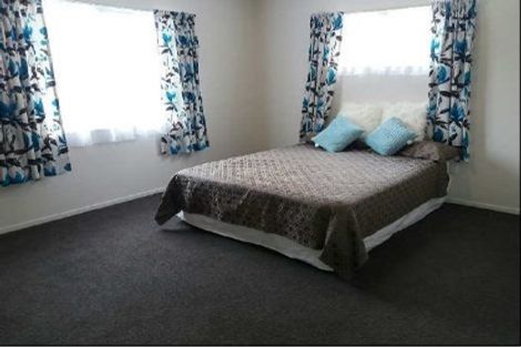 Photo of property in 100a Taharepa Road, Hilltop, Taupo, 3330