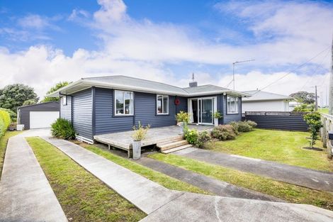 Photo of property in 80 Strange Street, Waitara, 4320