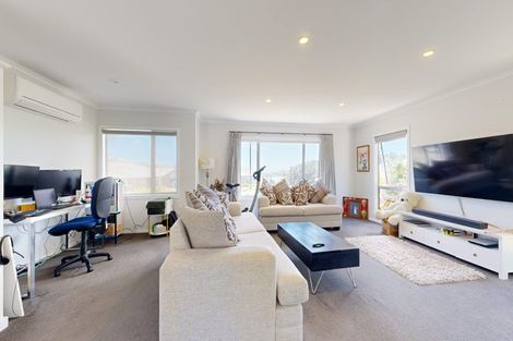 Photo of property in 44 Margaret Shields Avenue, Aotea, Porirua, 5024