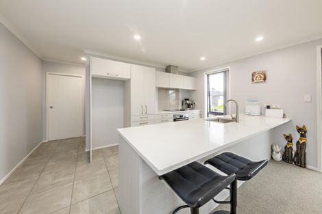 Photo of property in 51 Tawhiti Road, Pukekohe, 2120