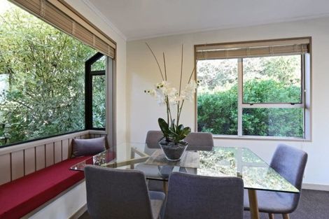 Photo of property in 9 Shortland Place, Havelock North, 4130