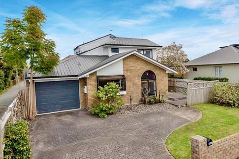 Photo of property in 300a Cambridge Road, Hillcrest, Hamilton, 3216