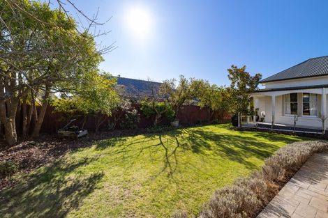 Photo of property in 34 Gordon Avenue, St Albans, Christchurch, 8014