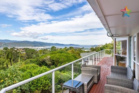 Photo of property in 138 Normandale Road, Normandale, Lower Hutt, 5010