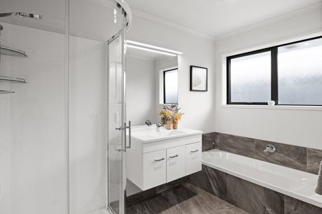 Photo of property in 4 Leslie Court, Havelock North, 4130