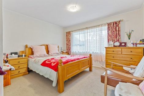 Photo of property in 1/11 Zita Maria Drive, Massey, Auckland, 0614