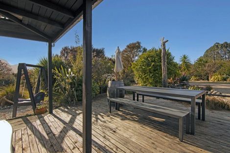 Photo of property in 2313 Takaka-collingwood Highway, Collingwood, 7073