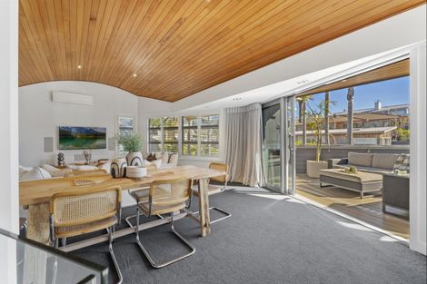 Photo of property in 15 Ngarata Avenue, Mount Maunganui, 3116