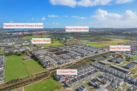 Photo of property in 2 Tukauri Place, Papakura, 2110
