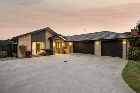 Photo of property in 8 The Link, Flagstaff, Hamilton, 3210