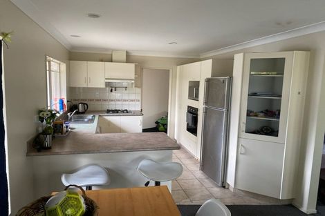 Photo of property in 32 Belmont Rise, Katikati, 3129
