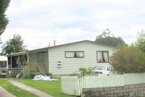 Photo of property in 28 Buchanan Place, Sunnybrook, Rotorua, 3015