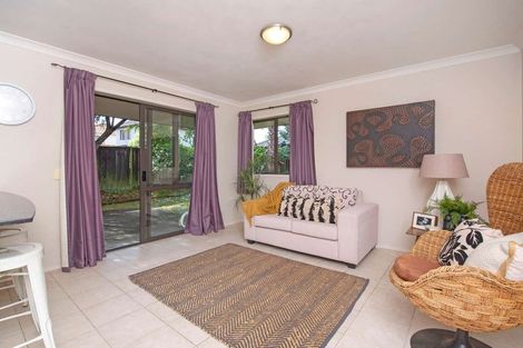 Photo of property in 24 Baltersan Drive, Flat Bush, Auckland, 2016