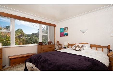 Photo of property in 9 Lowtherhurst Road, Massey, Auckland, 0614