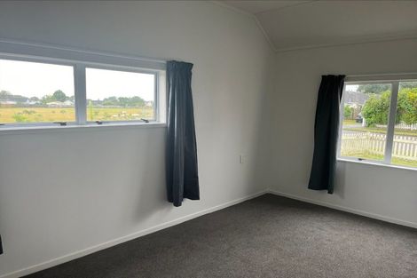 Photo of property in 3 Waimarie Park, Levin, 5510