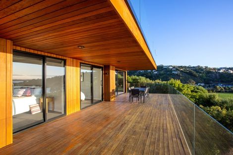 Photo of property in 19 Balmoral Lane, Redcliffs, Christchurch, 8081