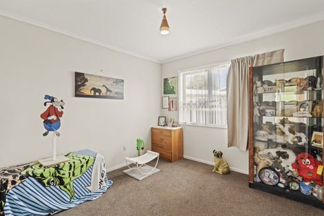 Photo of property in 33 Karewa Street, Castlecliff, Whanganui, 4501