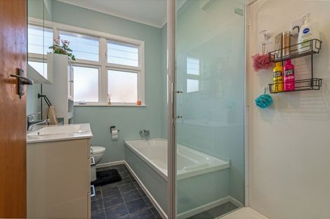 Photo of property in 33 Daniell Street, Bulls, 4818