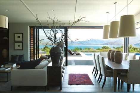 Photo of property in 12 Minaret Ridge, Wanaka, 9305