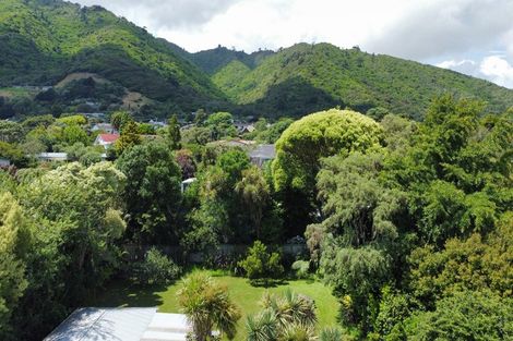 Photo of property in 73a Seddon Street, Waikanae, 5036