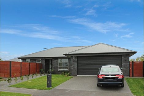 Photo of property in 10 Lockwood Street, Halswell, Christchurch, 8025