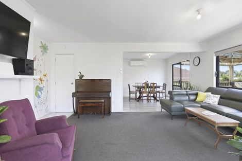 Photo of property in 94 Hibiscus Coast Highway, Red Beach, 0932