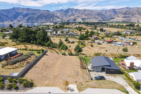 Photo of property in 6 Sarges Way, Lake Hawea, 9382