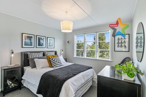 Photo of property in 44 Victory Avenue, Karori, Wellington, 6012